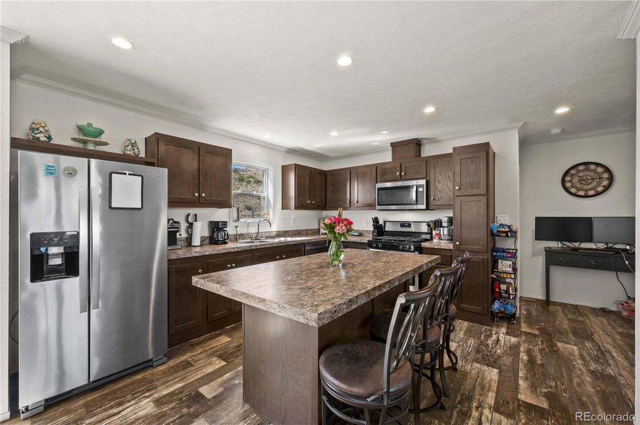 Furnished interior view inside a new home in , Cotopaxi (Image 21).