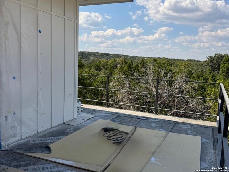 Exterior details and patio area of a home in , Canyon Lake (Image 2). Exterior details and patio area of a home in , Canyon Lake (Image 2).