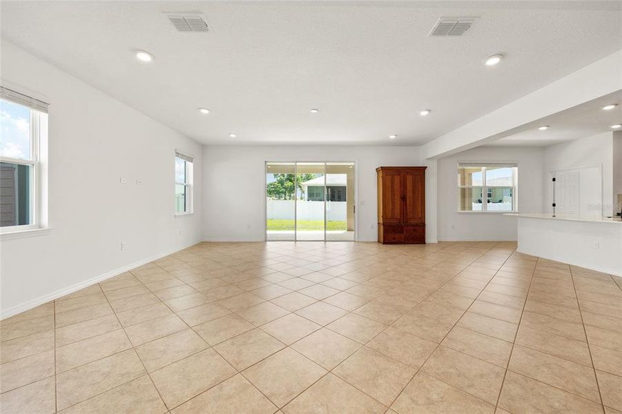 Spacious, unfurnished interior of a new home in Calesa Township, Ocala (Image 39). Spacious, unfurnished interior of a new home in Calesa Township, Ocala (Image 39).