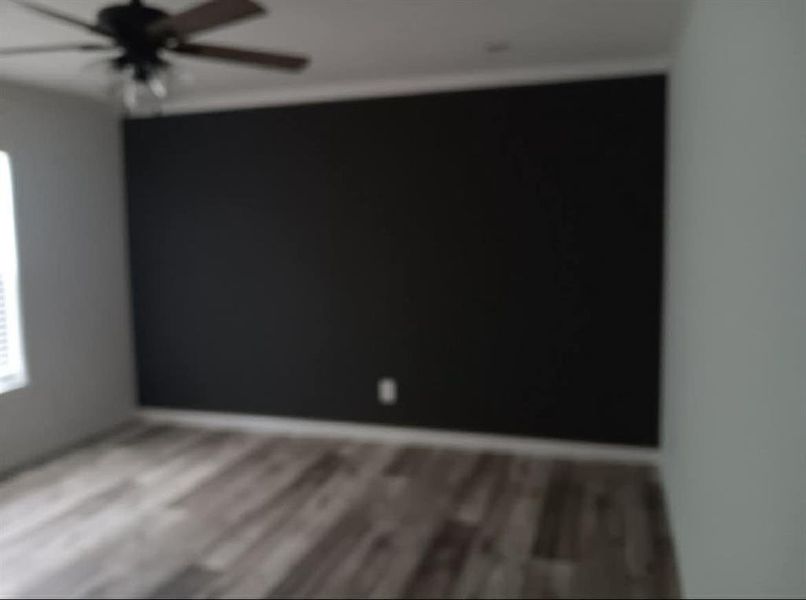 Spacious, unfurnished interior of a new home in , Waco (Image 5).