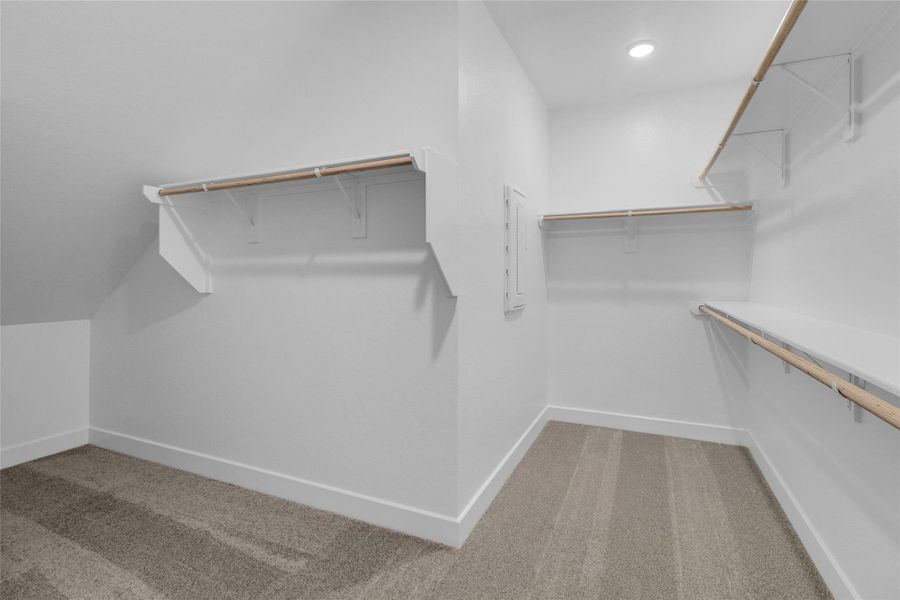 Spacious, unfurnished interior of a new home in Midline, Webster (Image 21). Spacious, unfurnished interior of a new home in Midline, Webster (Image 21).