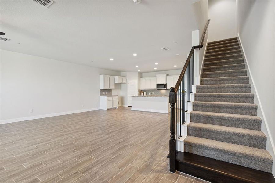 Spacious, unfurnished interior of a new home in , Watauga (Image 20).