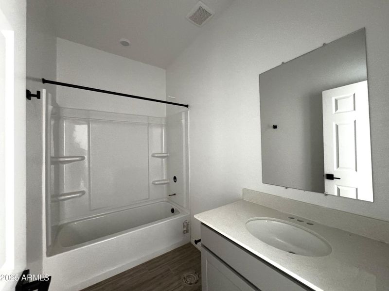 8 - Bath 2 8 - Bath 2