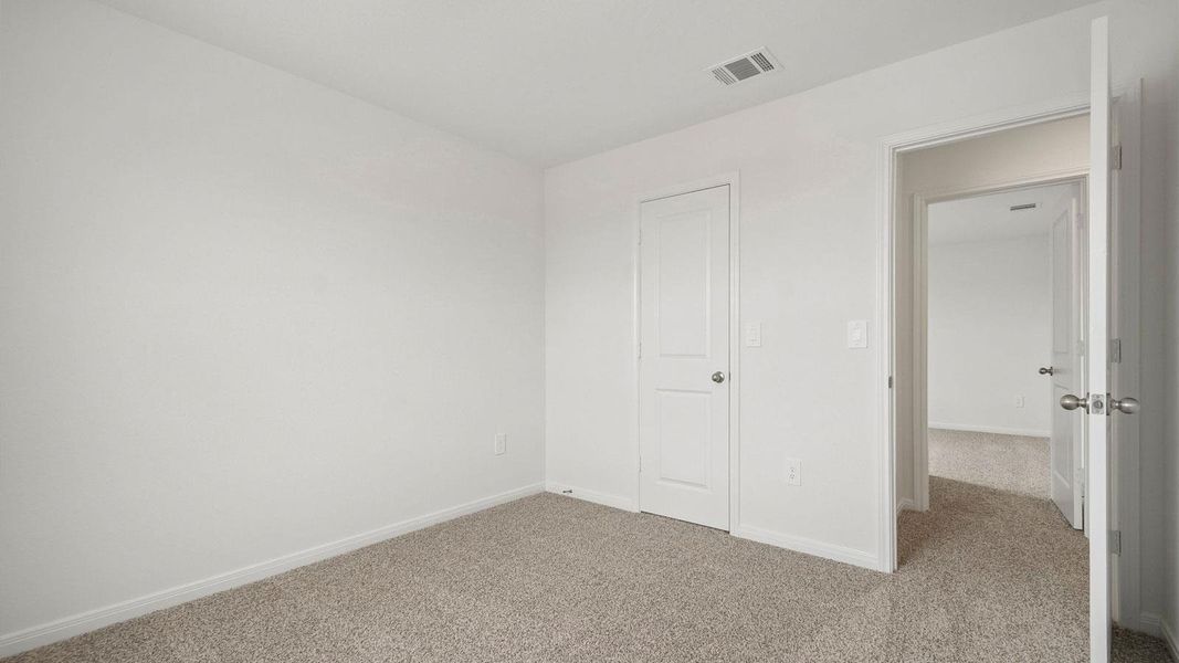 Spacious, unfurnished interior of a new home in Prairie Lakes, Buda (Image 21). Spacious, unfurnished interior of a new home in Prairie Lakes, Buda (Image 21).