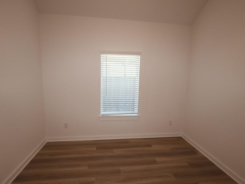 Spacious, unfurnished interior of a new home in Summerview, Fulshear (Image 29).