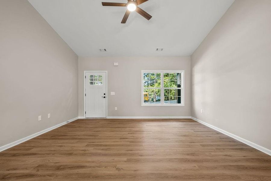 Spacious, unfurnished interior of a new home in , Cedartown (Image 19). Spacious, unfurnished interior of a new home in , Cedartown (Image 19).