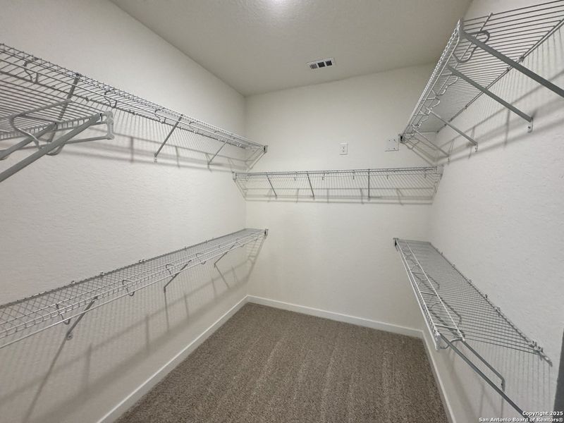 Spacious, unfurnished interior of a new home in , Castroville (Image 14).
