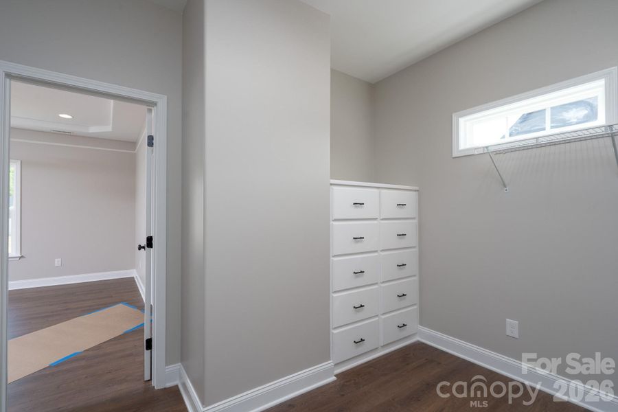 Spacious, unfurnished interior of a new home in , Salisbury (Image 36).