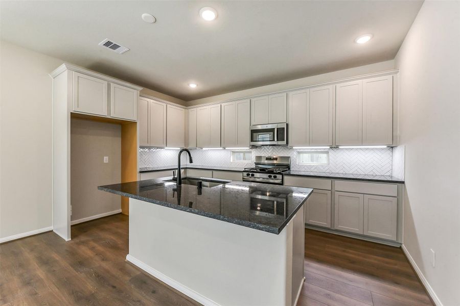 Furnished interior view inside a new home in Colony at Pinehurst, Pinehurst (Image 7).