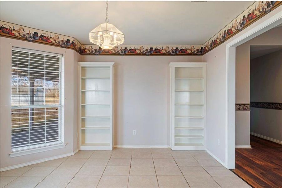 Spacious, unfurnished interior of a new home in , Paris (Image 23).