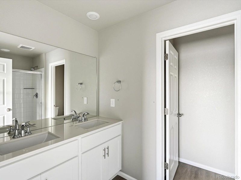 Furnished interior view inside a new home in York Station, Thornton (Image 11).