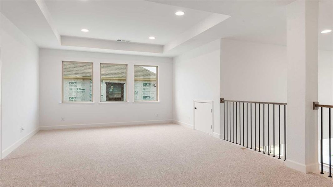 Image 32 of a home in North Sky 65'. Image 32 of a home in North Sky 65'.