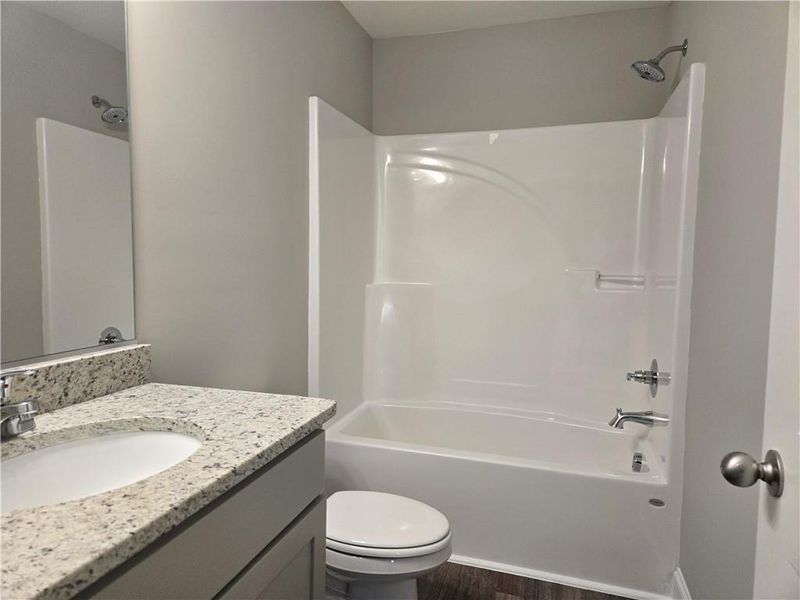 Image 33 of a home in .