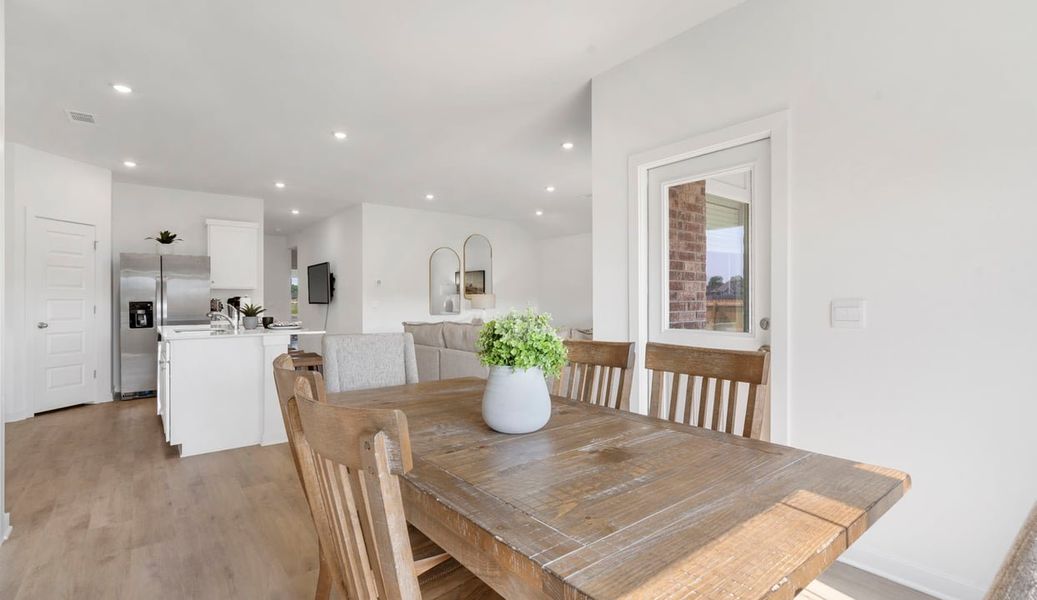 Representative furnished interior of a home built from the Huntsville by D.R. Horton in The Islands, Beech Island (Image 15).