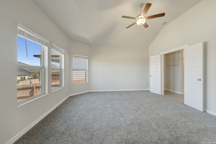Spacious, unfurnished interior of a new home in Mesquite Ridge, San Antonio (Image 25). Spacious, unfurnished interior of a new home in Mesquite Ridge, San Antonio (Image 25).