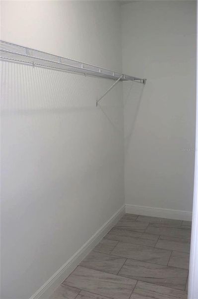 Spacious, unfurnished interior of a new home in , Citrus Springs (Image 18).