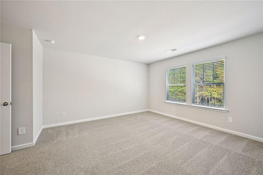 Spacious, unfurnished interior of a new home in , Conyers (Image 30).