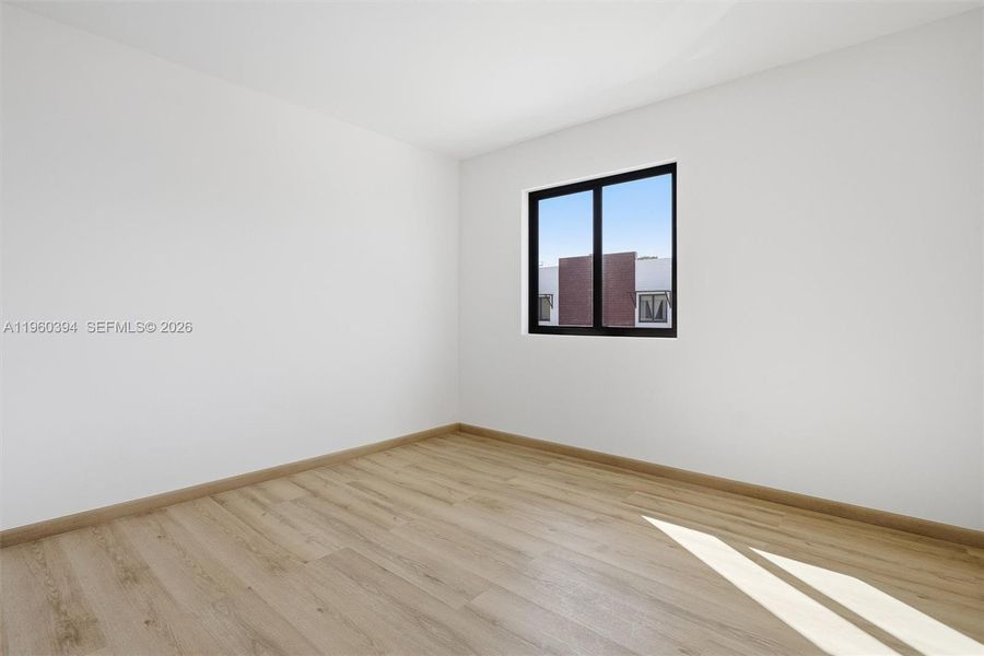 Spacious, unfurnished interior of a new home in , Florida City (Image 21).