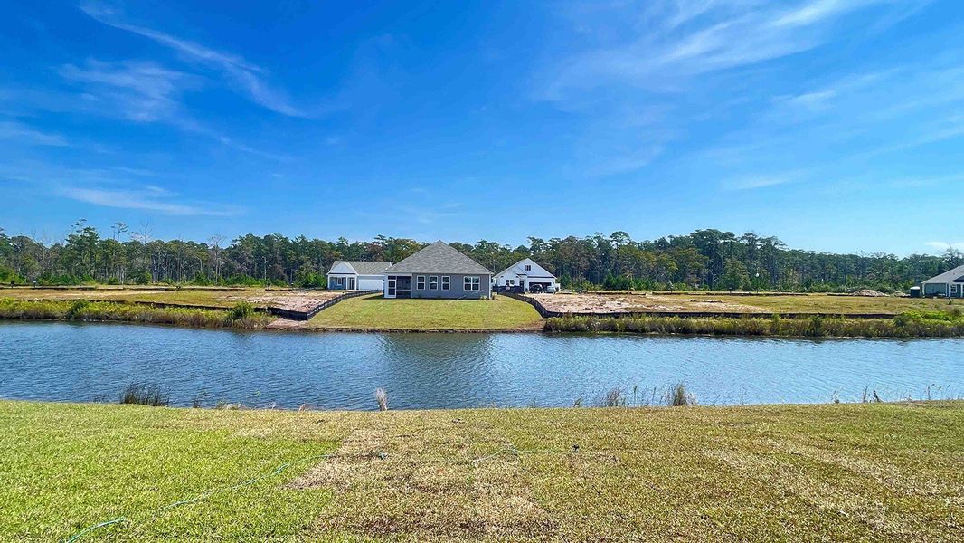 Image 13 of a home in Stanbury Creek.
