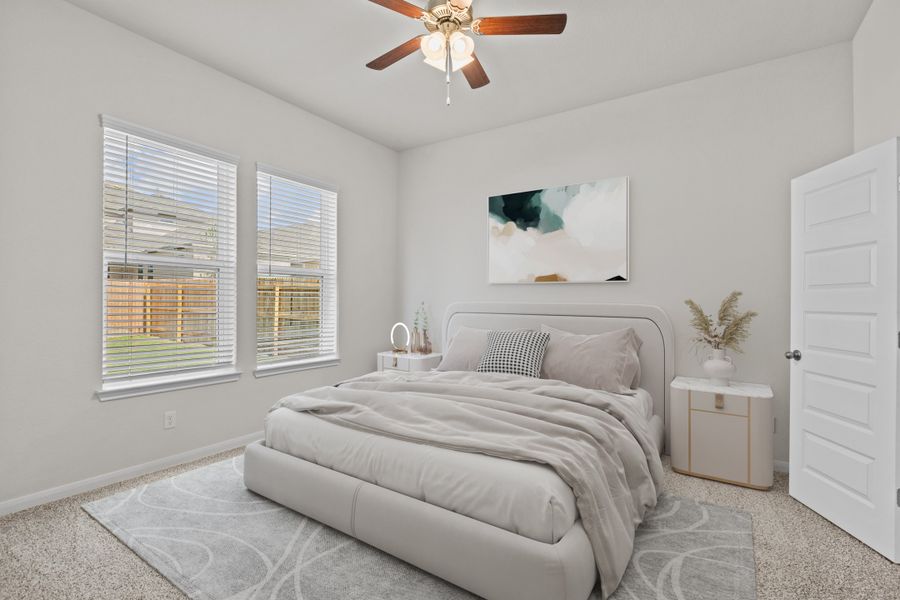 Representative furnished interior of a home built from the Wallace by Beazer Homes in Veranda, San Antonio (Image 7).
