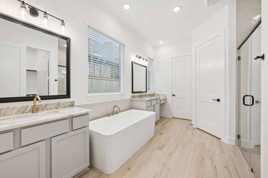 Furnished interior view inside a new home in Nolina, Georgetown (Image 8).