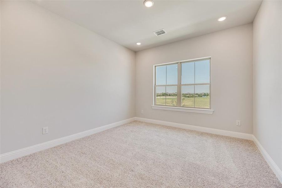 Spacious, unfurnished interior of a new home in Villages of Creekwood, Frisco (Image 26). Spacious, unfurnished interior of a new home in Villages of Creekwood, Frisco (Image 26).