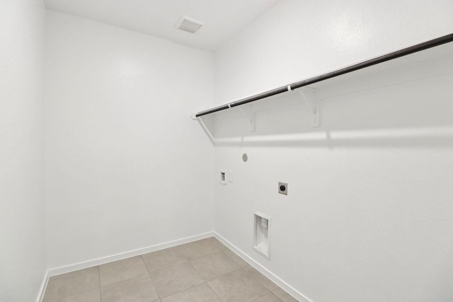 Spacious, unfurnished interior of a new home in Pine Lake Cove - Premier Series, Montgomery (Image 18). Spacious, unfurnished interior of a new home in Pine Lake Cove - Premier Series, Montgomery (Image 18).