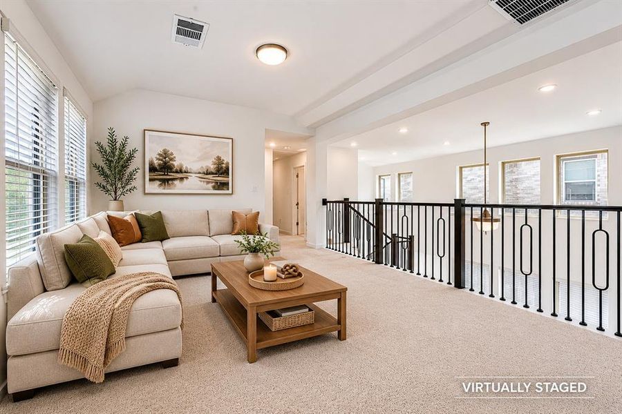 Loft - virtually staged Loft - virtually staged