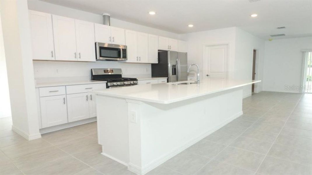 Furnished interior view inside a new home in Brookland Park, Auburndale (Image 5). Furnished interior view inside a new home in Brookland Park, Auburndale (Image 5).