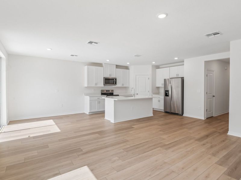 Spacious, unfurnished interior of a new home in Leyland Preserve - Classic Series, Brooksville (Image 12). Spacious, unfurnished interior of a new home in Leyland Preserve - Classic Series, Brooksville (Image 12).