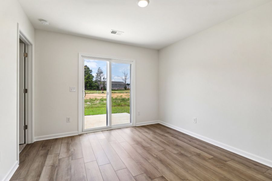 Representative unfurnished interior of a home built from the Helen by Great Southern Homes in Hazelwood, Boiling Springs (Image 21).