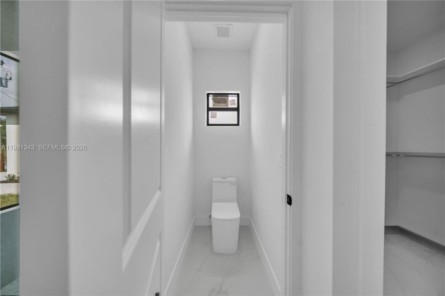 Image 20 of a home in .