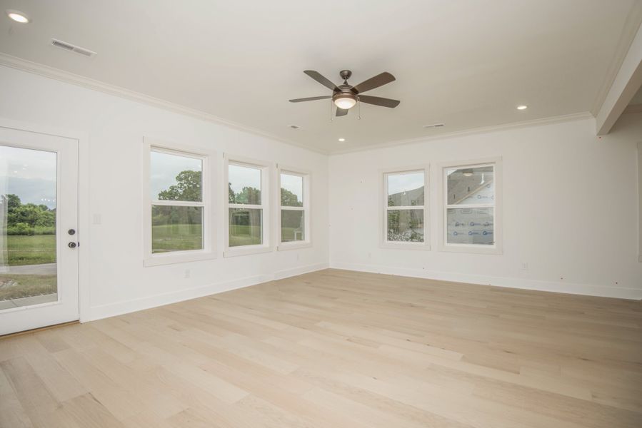 *Photo of example home. Selections and Finishes May Vary.*