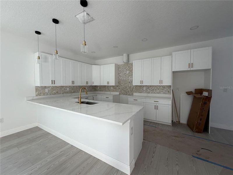 Image 6 of a home in .