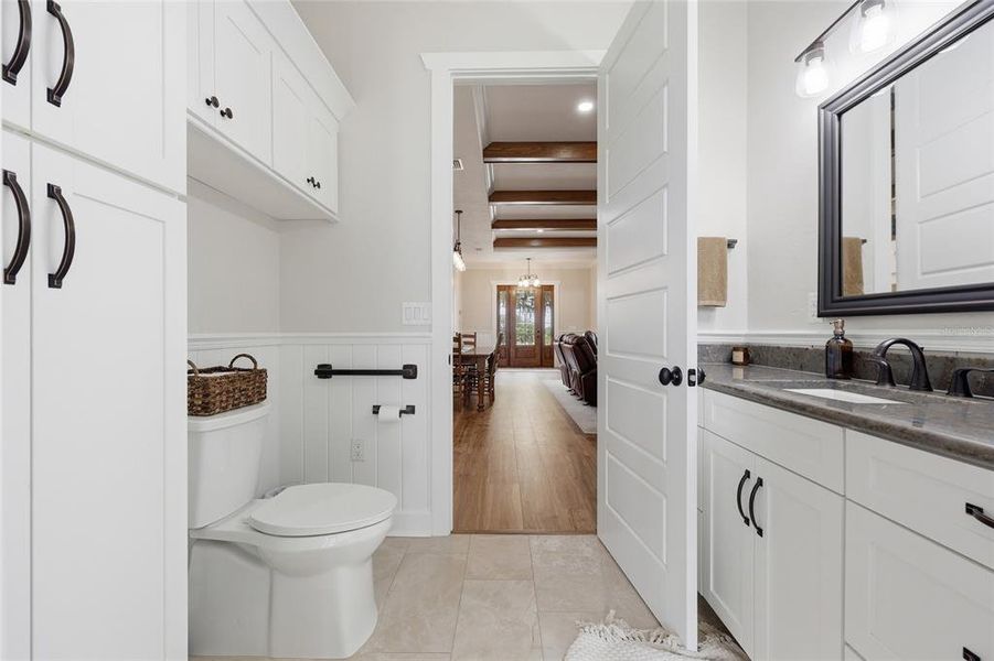 Furnished interior view inside a new home in , Bronson (Image 41).