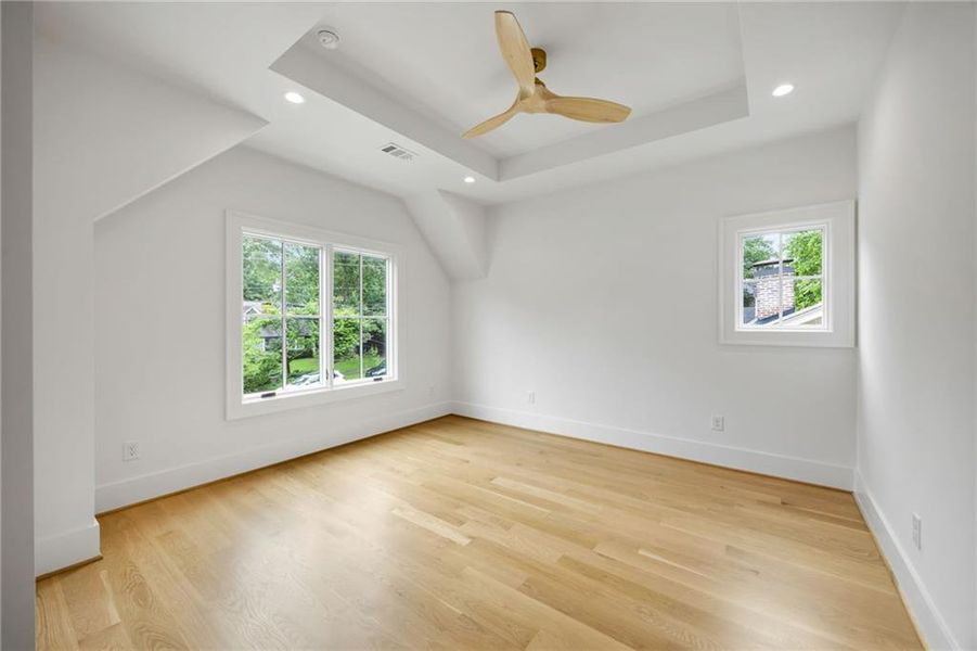Spacious, unfurnished interior of a new home in , Atlanta (Image 57). Spacious, unfurnished interior of a new home in , Atlanta (Image 57).