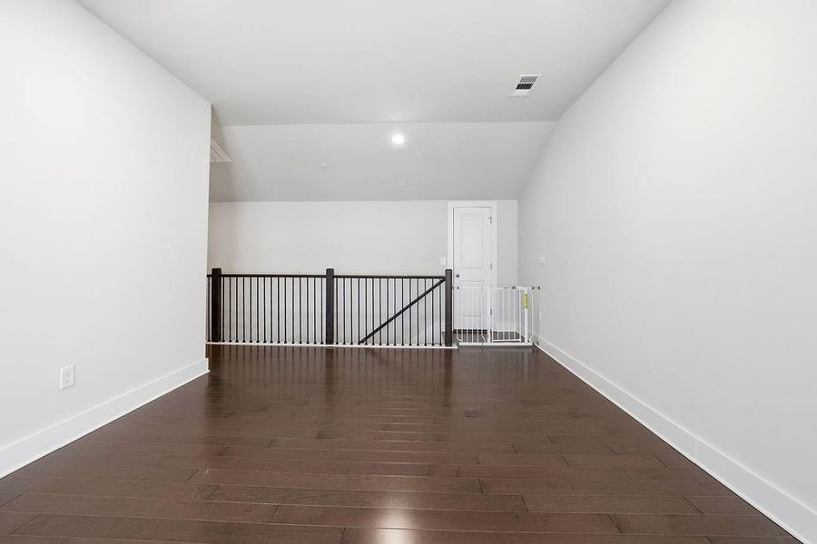 Spacious, unfurnished interior of a new home in , Cumming (Image 23).