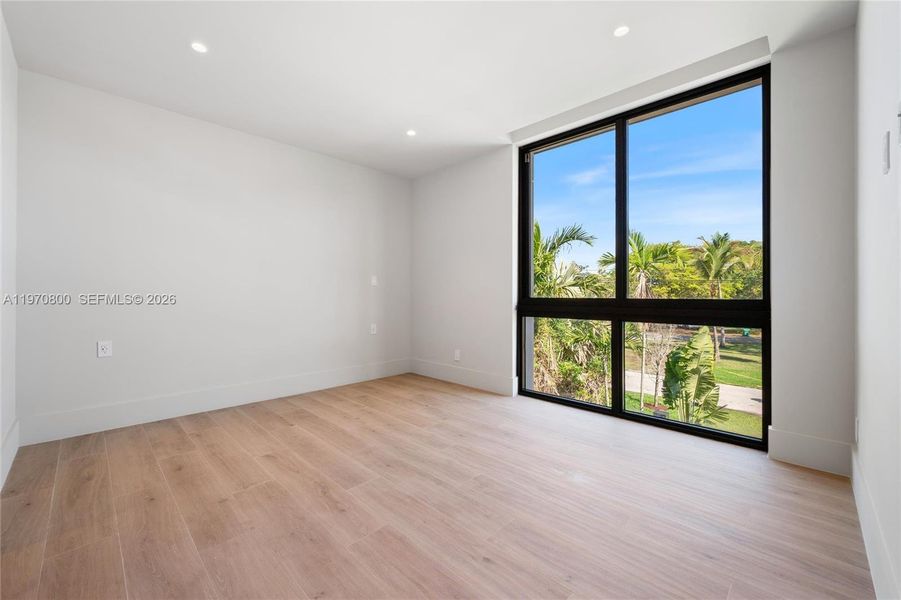 Spacious, unfurnished interior of a new home in , Miami (Image 25). Spacious, unfurnished interior of a new home in , Miami (Image 25).