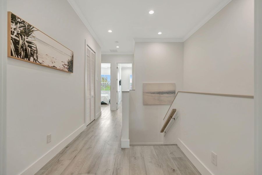 Spacious, unfurnished interior of a new home in , Stuart (Image 18).