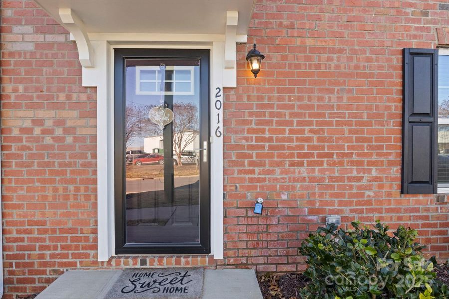 Exterior details and patio area of a home in , Gastonia (Image 28).