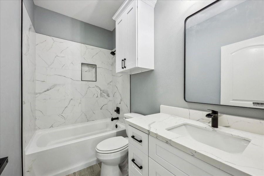 Furnished interior view inside a new home in , Beaumont (Image 3).