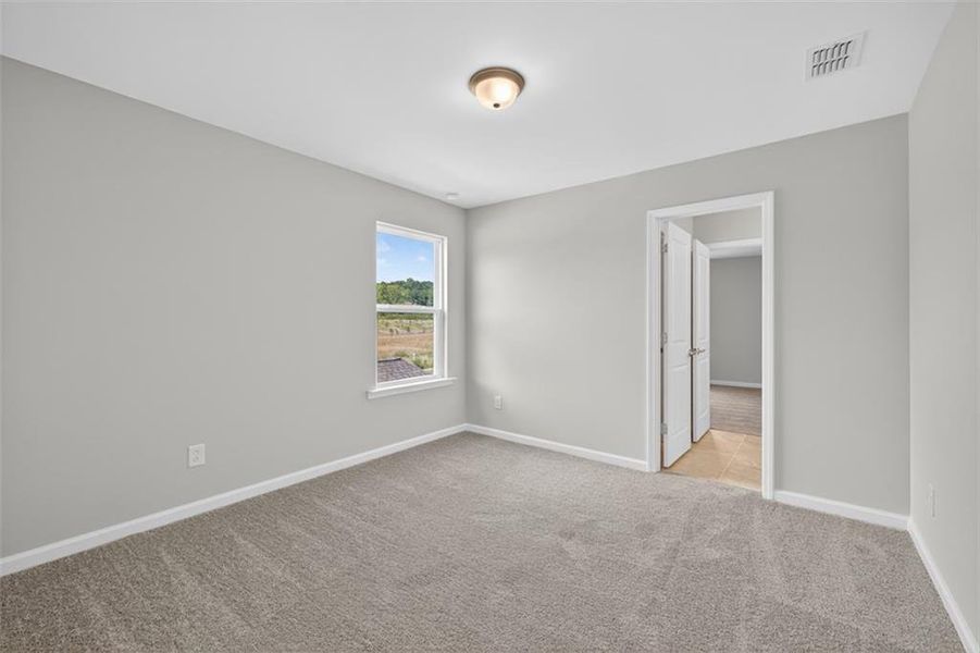 Spacious, unfurnished interior of a new home in Hamilton Place, Cartersville (Image 26).