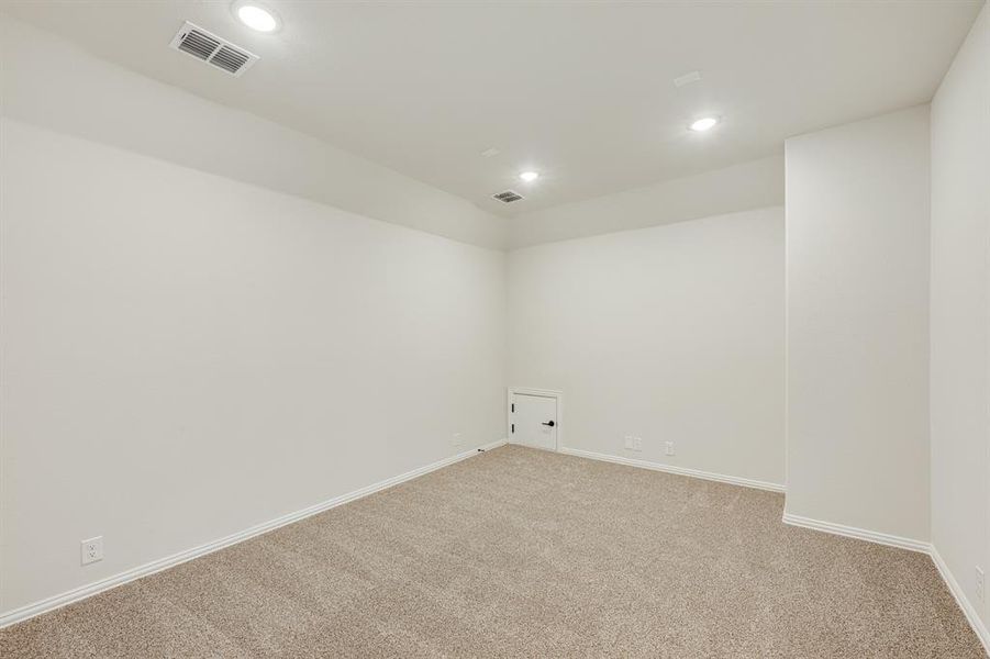 Spacious, unfurnished interior of a new home in Mockingbird Hills 60-65, Joshua (Image 20).