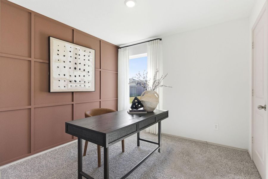 Furnished interior view inside a new home in Watermark, Alvin (Image 6).
