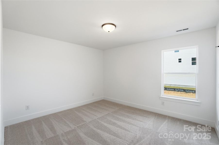 Spacious, unfurnished interior of a new home in Summerlin, Mooresville (Image 25).