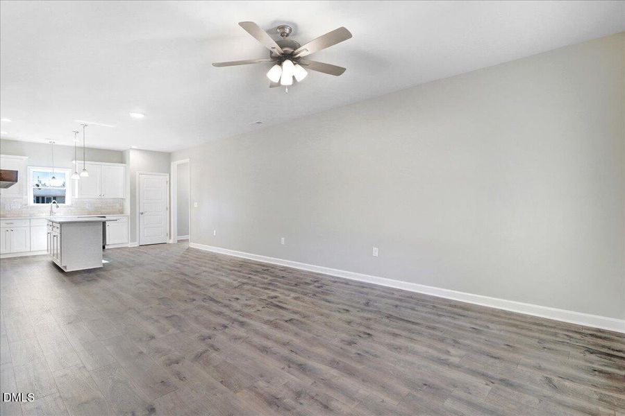 14-1760 Cardianl Dr-14