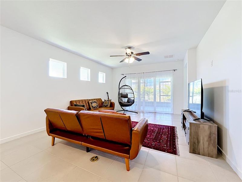 Furnished interior view inside a new home in Waterset, Apollo Beach (Image 27).