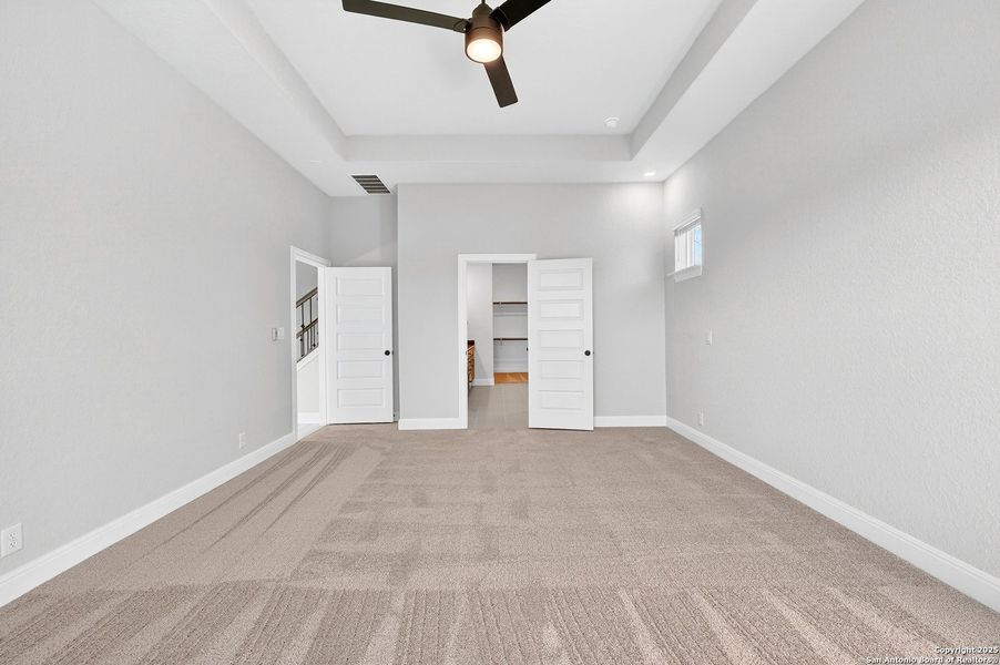 Spacious, unfurnished interior of a new home in Davis Ranch 60', San Antonio (Image 23).