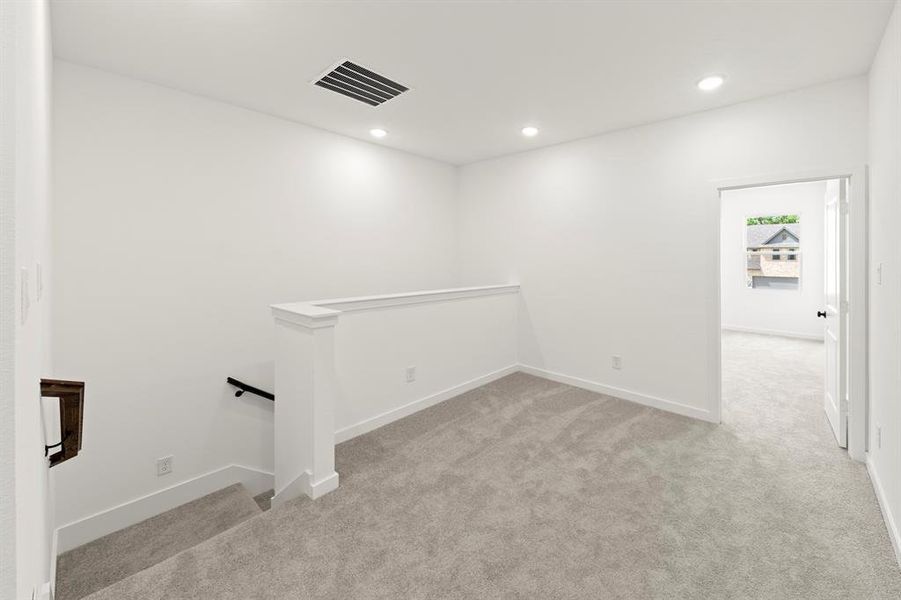 13. 6927 Mission Tejas - Loft