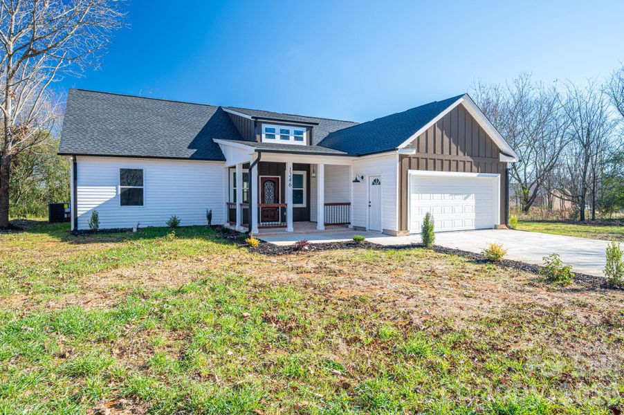 Image 44 of a home in .